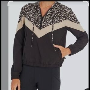 Jessica Simpson Black and White Boxy Long Sleeve Hoodie